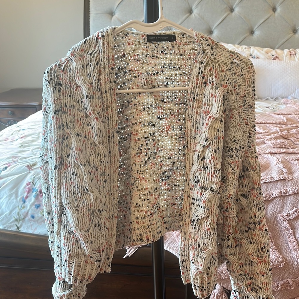 Multicolor, short cardigan sweater